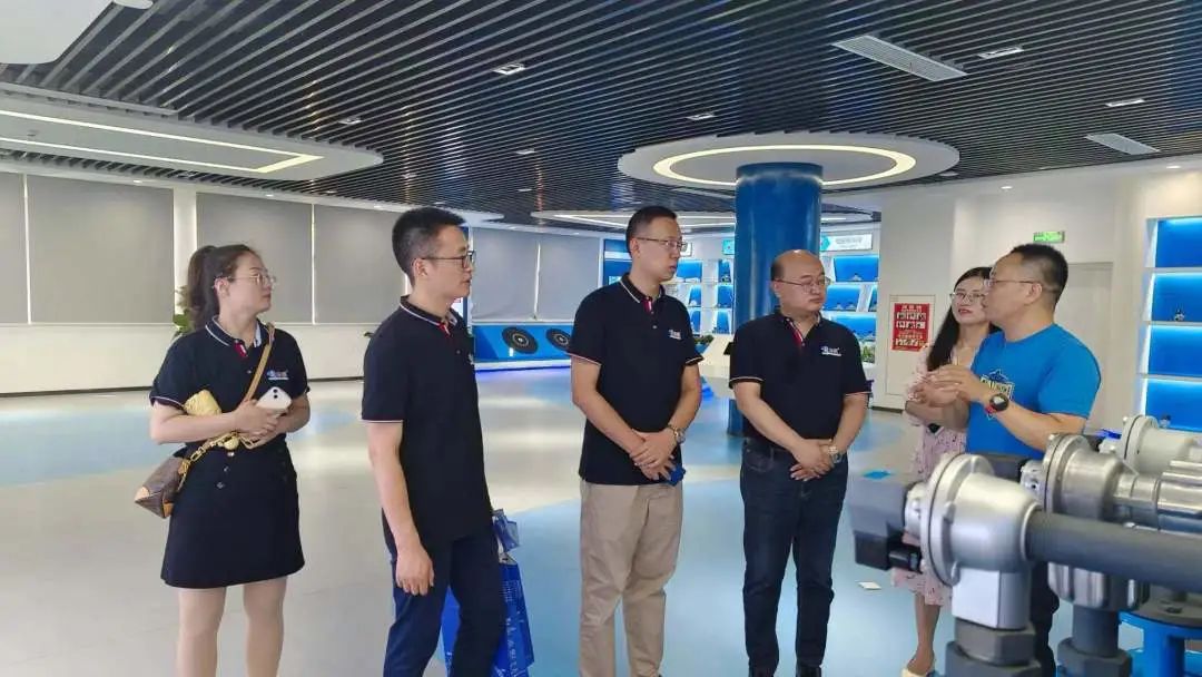 內(nèi)蒙古泰祺教育江蘇校區(qū)校長劉民成一行走訪我司進行考察交流