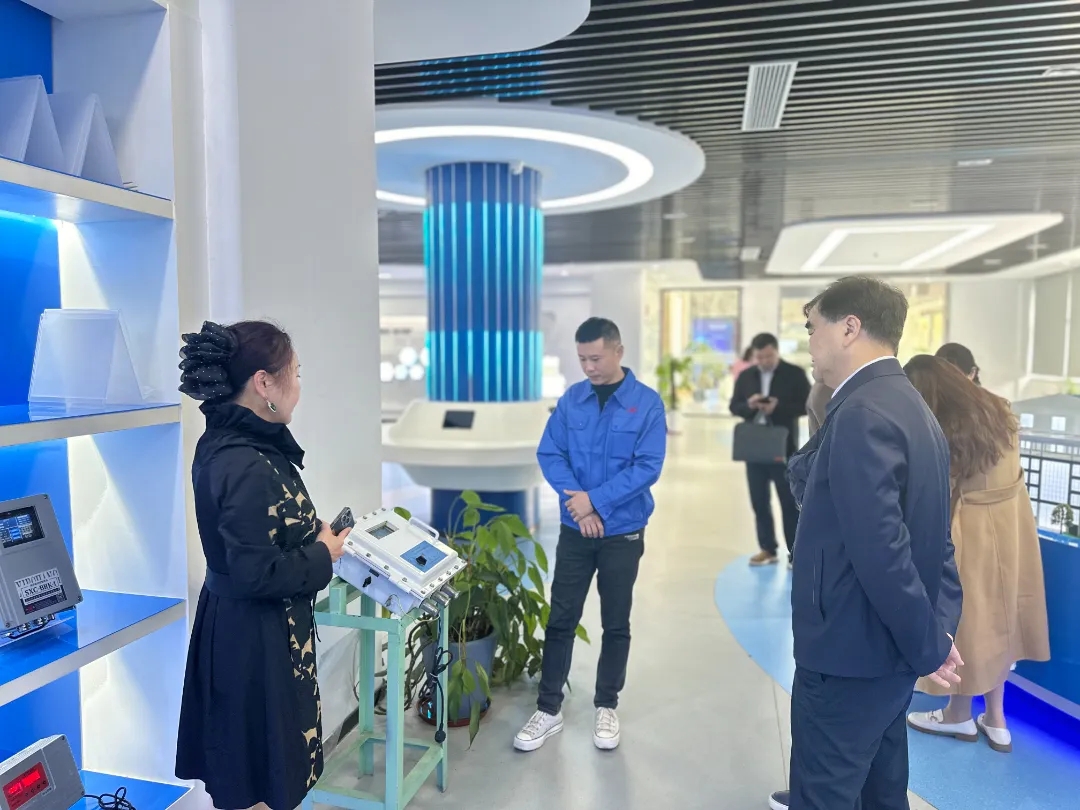 江蘇省環保產業研究會陳蒙蒙會長、陳志鵬副會長一行蒞臨協昌環保考察調研插圖3